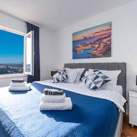 Bluesky Deluxe Apartment Free Parking Дубровник Екстер'єр фото