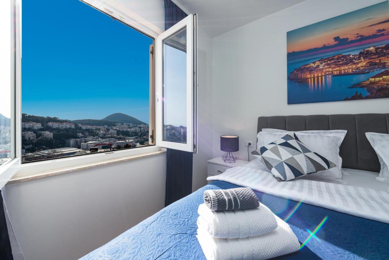 Bluesky Deluxe Apartment Free Parking Дубровник Екстер'єр фото